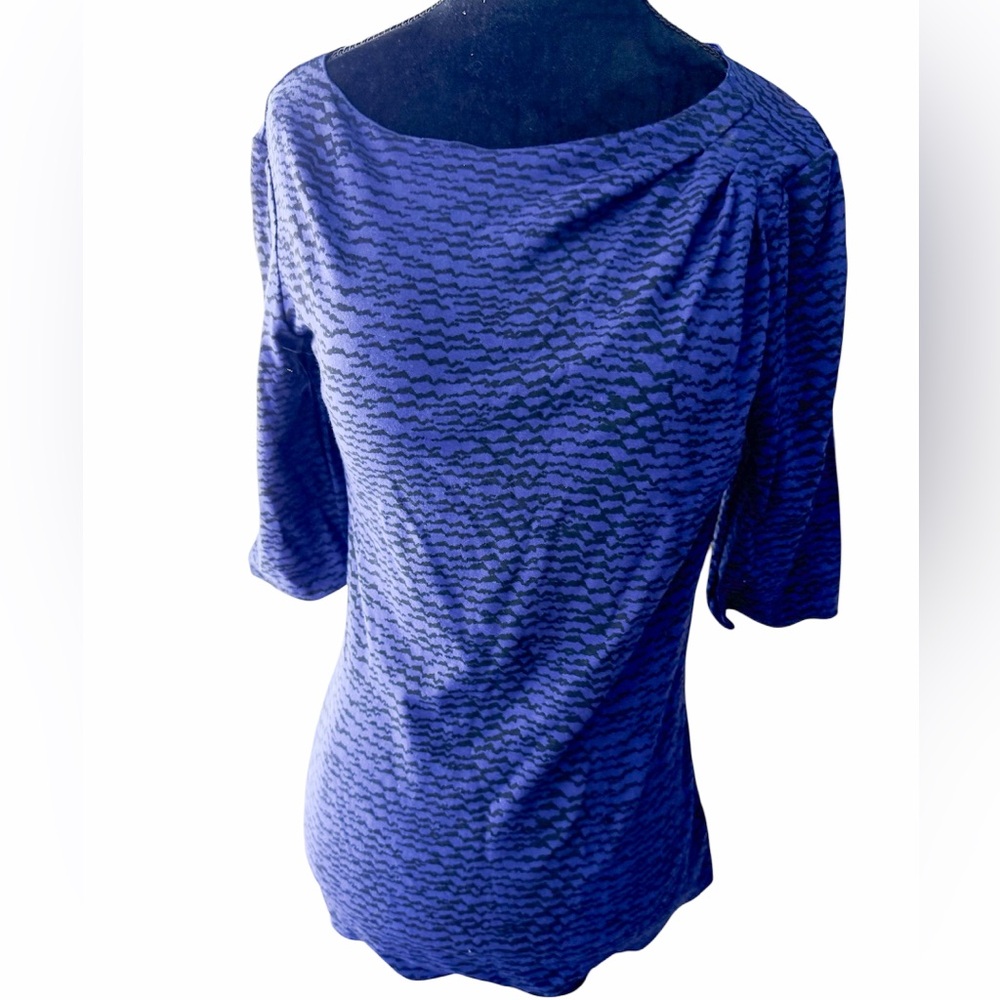 ARMANI COLLEZIONI Blue & Black Cropped Sleeve Shirt Scoop Neck Women’s SZ Medium
